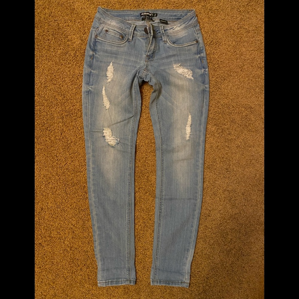 💖2 for $20 - Dollhouse Jeans